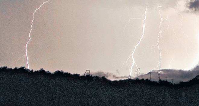 Incidência de raios no Ceará nos primeiros meses de 2020 já supera todo o ano de 2019, aponta Enel
