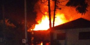 Incêndio deixa duas pessoas mortas em Montenegro — Foto: Talis Ferreira/arquivo pessoal