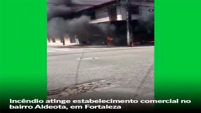 Incêndio atinge estabelecimento comercial no bairro Aldeota, em Fortaleza